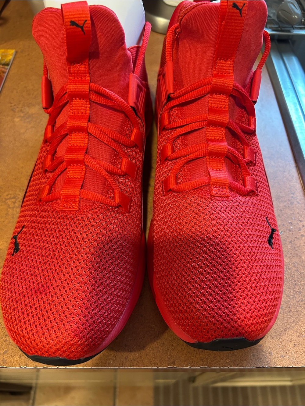 Puma Mens Red Lace-Back Sneaker